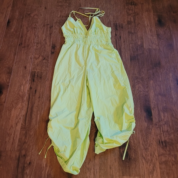 Free People Onesie - Picture 3 of 11